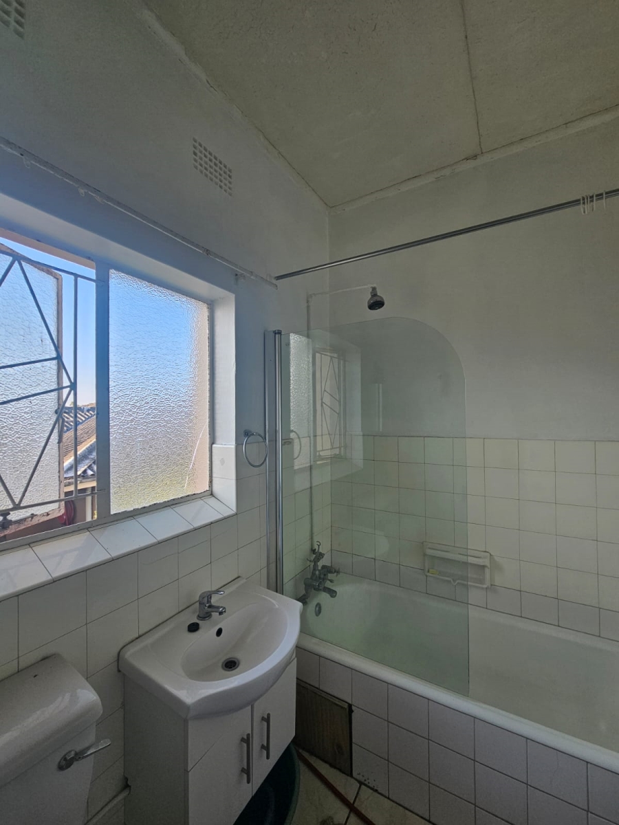 3 Bedroom Property for Sale in Southernwood Eastern Cape